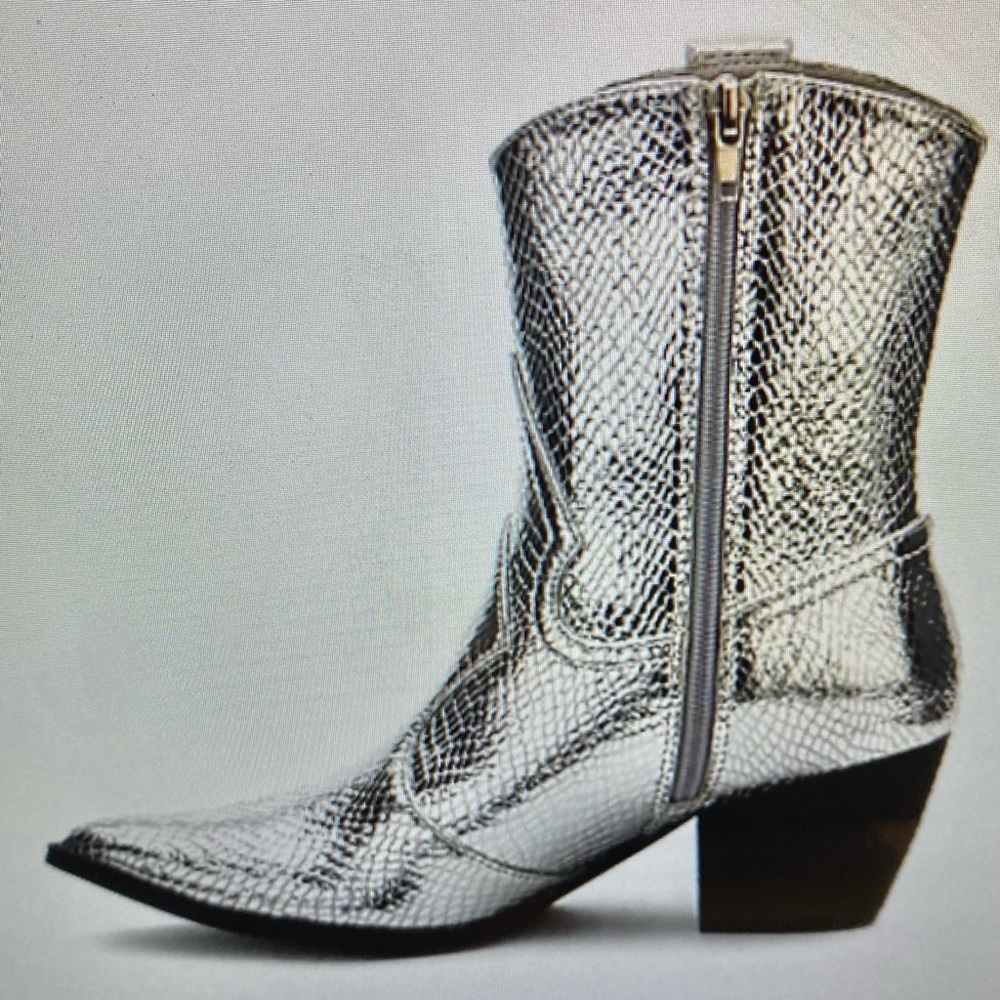 Silver snake cowgirl boots